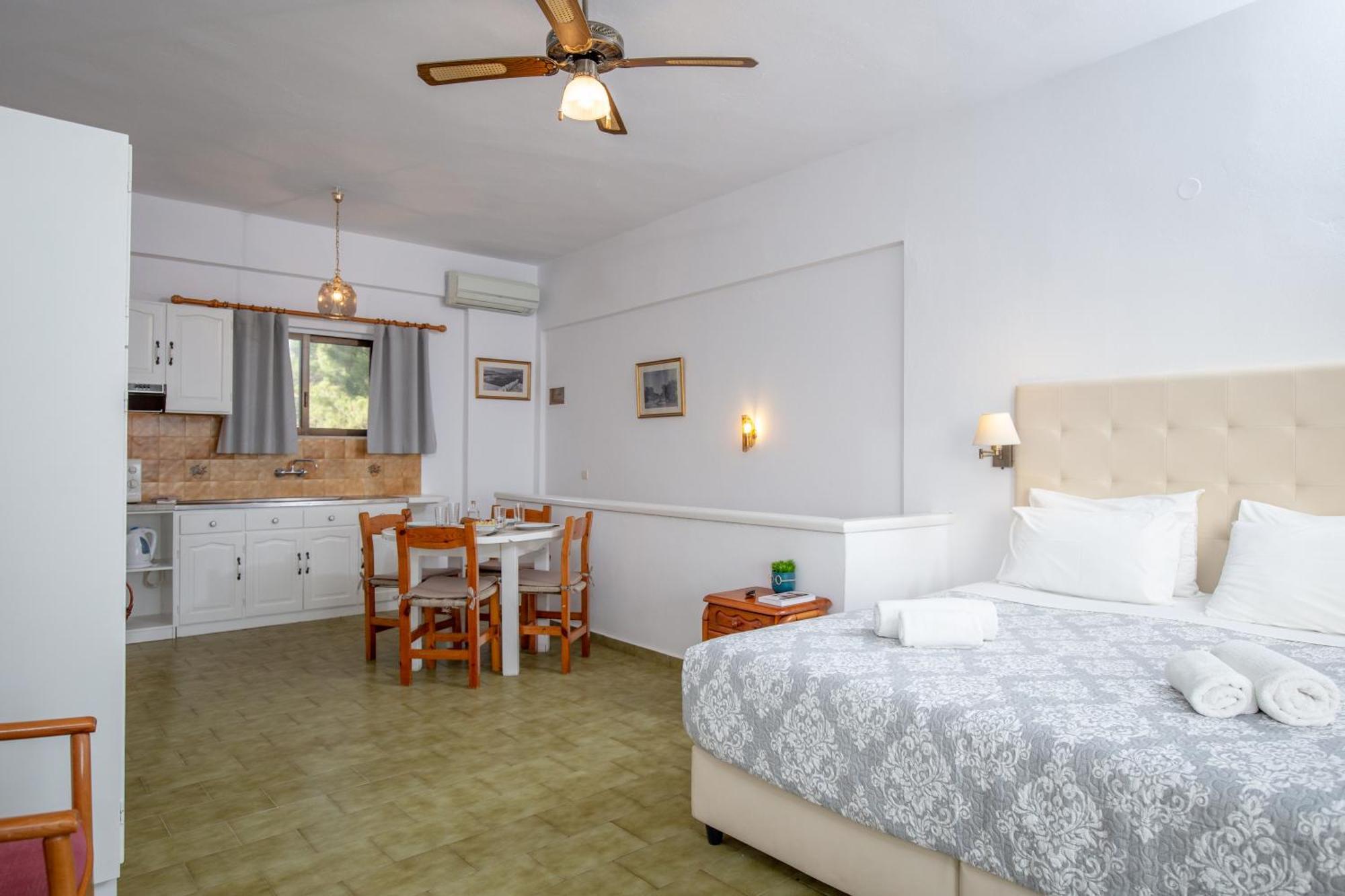 Ferma Solaris Apartments Agia Fotia  Екстер'єр фото